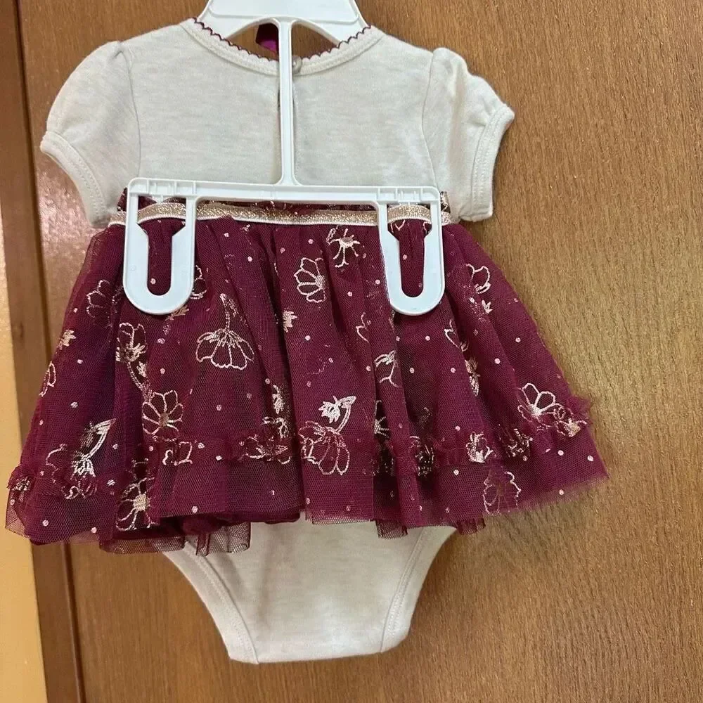 Baby Starter Cream and Maroon 2 piece skirt set | Size 6 Month
